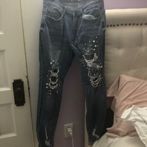 Forever 21 distressed pearl jeans